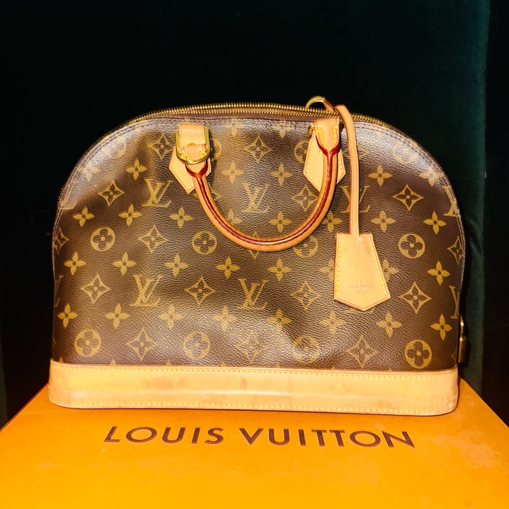 Louis Vuitton Alma PM Brown Monogram Handbag